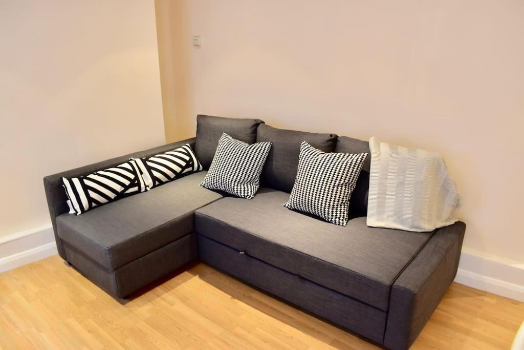 Cosy 1 Bedroom Flat Near The London Eye Exterior foto