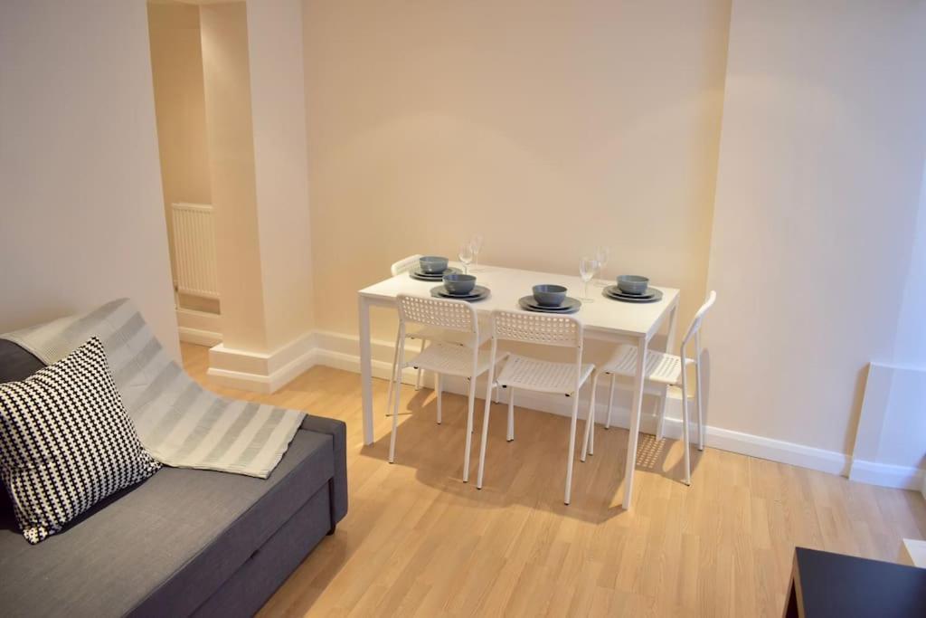 Cosy 1 Bedroom Flat Near The London Eye Exterior foto